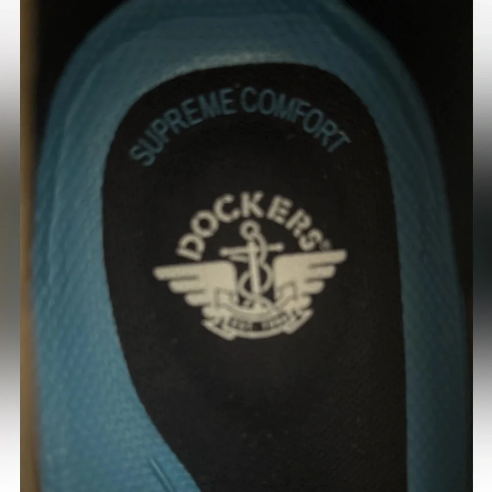 Dockers Calgary Supreme Comfort  NEW